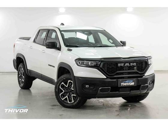 RAM RAMPAGE 2.0 HURRICANE 4 TURBO GASOLINA REBEL 4X4 AUTOMÁTICO